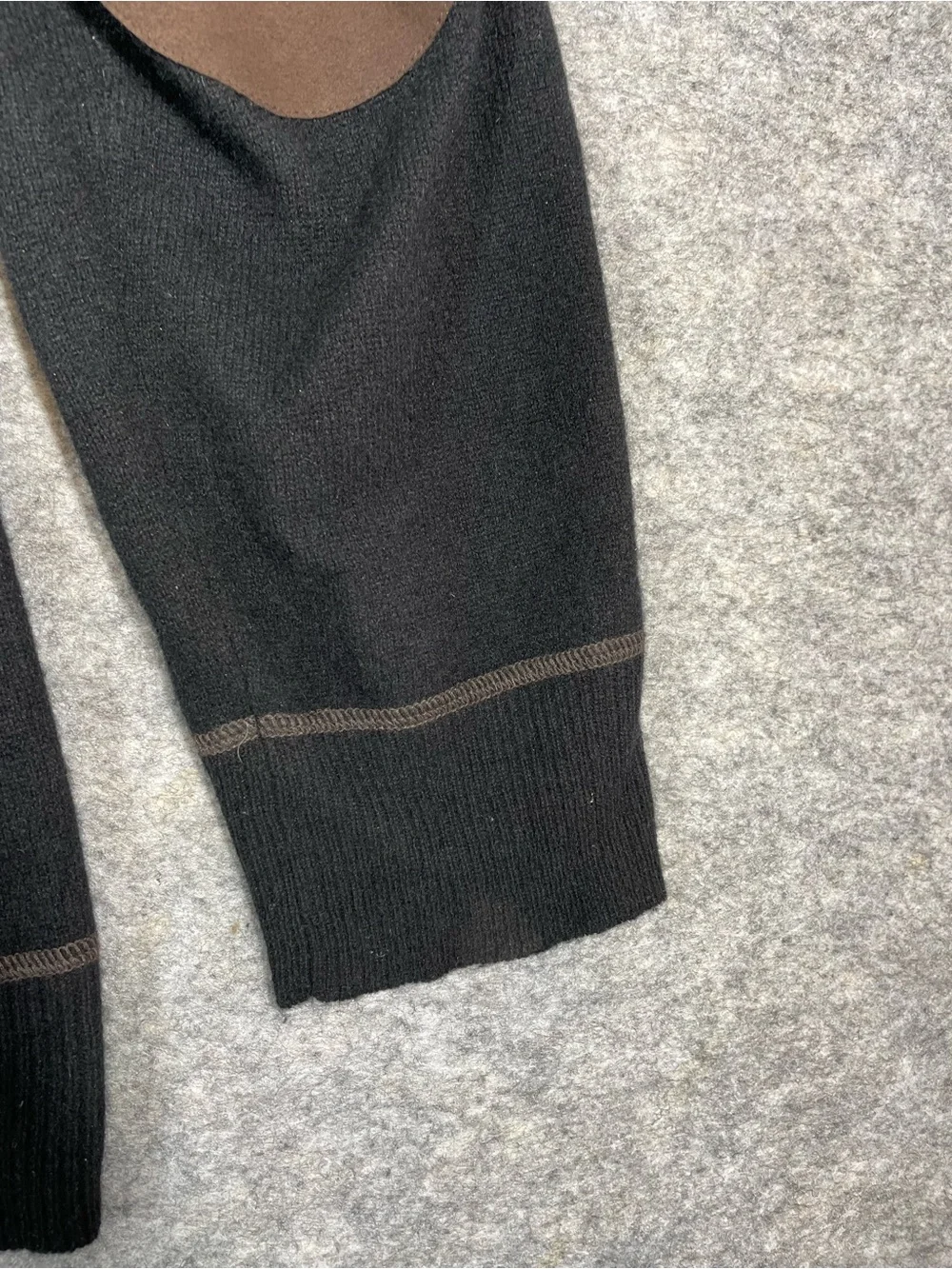 Canterbury Cashmere Men's Black Crewneck Sweater Minimalist Cozy Comfy Large - Picture 14 of 15